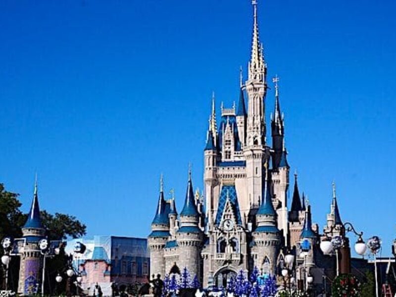 The Magic Kingdom at Walt Disney World in Orlando, Florida (Image by ErikAggie from Pixabay)