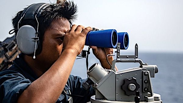 Seaman Charles Utayde monitors for contacts while standing watch aboard the guided-missile destroyer USS O'Kane in the Red Sea, Sept. 19, 2021. (U.S. Navy photo by Mass Communication Specialist Seaman Elisha Smith)