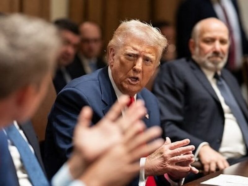 President Donald Trump and U.S. Commerce Secretary Howard Lutnick on Friday, March 7, 2025 (Official White House photo)