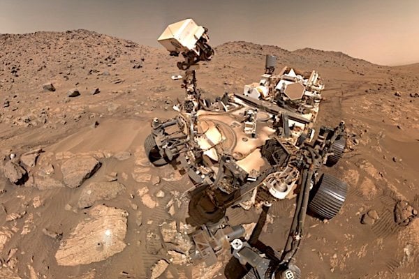NASA's Perseverance rover on Mars (Courtesy NASA)